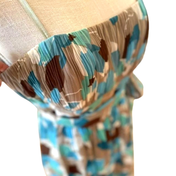 Max And Cleo 100% Silk Flowy Blue/White Floral Babydoll Strapless Dress Sz S - Picture 3 of 12